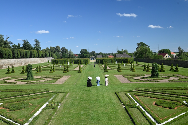 Spaziergang im Schlosspark von Hundisburg